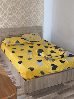 sapte sute pe săptămână 