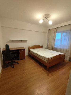 Inchiriez apartament cu 1 camera zona centrala 
