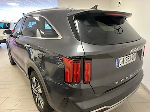 Kia Sorento 2023  1,6 benzina-hybrid 230 cp înmatriculat România  - imagine 2