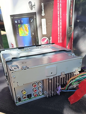 Navigație Pioneer AVH-A200BT 