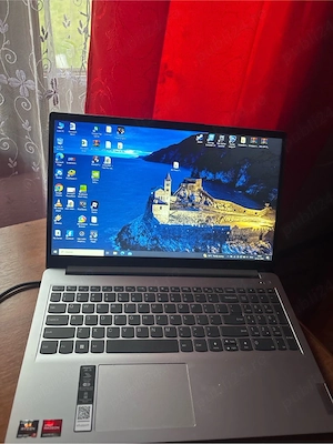 Vand Laptop Lenovo