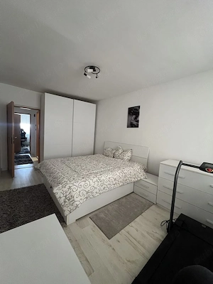 Apartament cu 3 camere, zona Circumvalatiunii - imagine 3