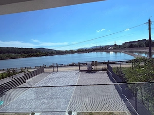 Apartamente in regim hotelier  - imagine 3