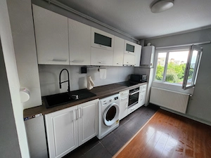 Închiriez apartament 3 camere, decomandat | Mărăști, lânga Kaufland