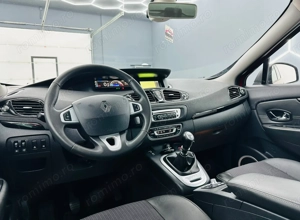 Renault Scenic - imagine 20