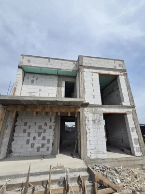Casă de vânzare la roșu, 130 mp, zona Magnolia - imagine 12