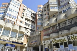 Centru - Apartament 4 camere - 103 mp, 3 balcoane, loc de parcare!