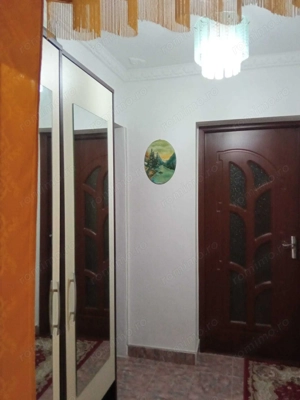 🏡 Apartament decomandat cu 2 camere, complet mobilat și utilat – Micro 18 - imagine 2