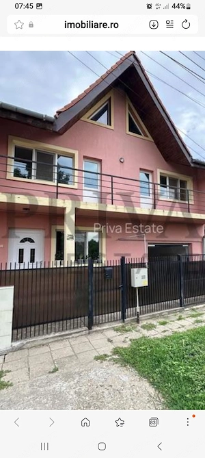 Închiriez vila