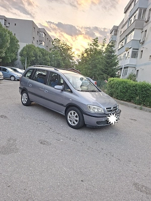 Opel Zafira 1.6 Benzina  7" Locuri.