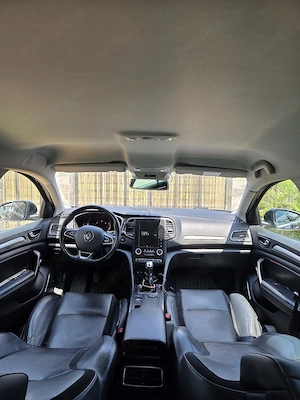 Renault Megane estate BOSE 