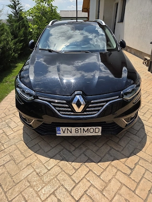 Renault Megane estate BOSE  - imagine 7