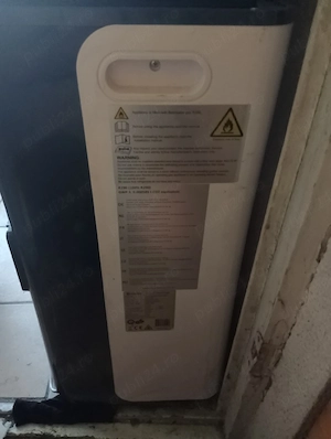 aer condiționat portabil,model tip nou,se aprinde afișajul,se aud zgomote diverse dar nu funcționeaz