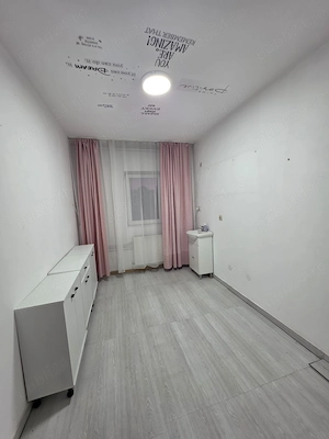 Spatiu comercial cu parcare Str Eroilor Floresti  - imagine 2