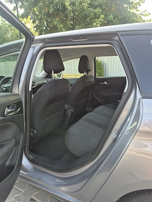 Peugeot 308 model 2015 mot 1.6 HDI 120 cp Euro 6 - imagine 12