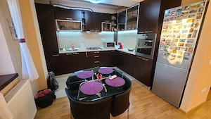 Apartament 2 camere ,77mp, boxa,Et. 1, Mobilat , Boxa, Parcare,  Titan, Republica 23 August, sector3