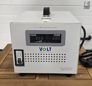 Vand stabilizator de tensiune Volt Polska 3000 VA servo motor