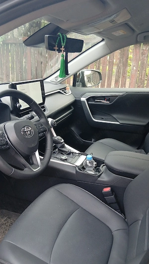 Toyota RAV4 2.5 Hybrid AWD-i   Echipare PREMIUM (Top de Gamă) - imagine 6