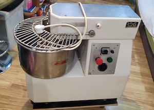 Malaxor profesional pentru faina
