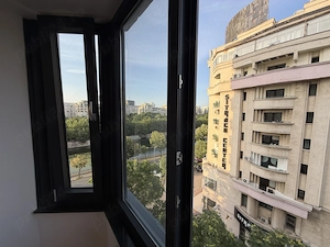p-ța Unirii, ultracentral, 3 camere, 2 bai, 90mp, 850 euro - imagine 5