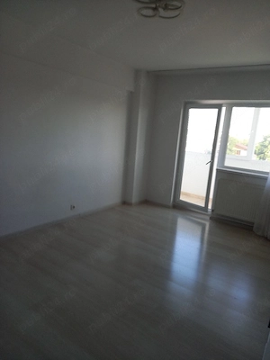 Vand apartament 2 camere decomandat 9 Mai Ploiesti - imagine 5