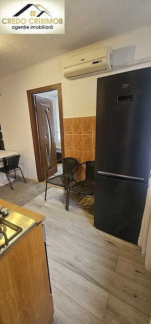 Vand apartament 2 cam zona Lunca etajul 3 - imagine 9