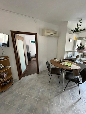 Inchiriez apartament 3 camere, 2 bai - imagine 5
