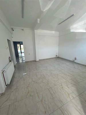 Inchiriez spatiu comercial  - imagine 5