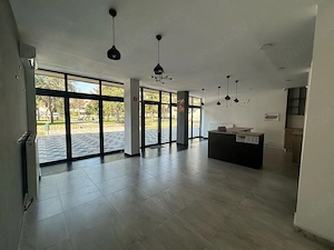 Inchiriez spatiu comercial 