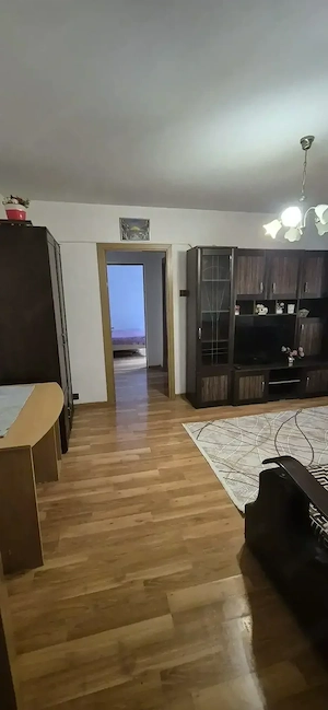 Închiriez ap. 2 camere convenabil! 
