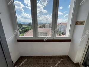 Apartament 3 camere la etaj intermediar si pivnita zona Vasile Aaron - imagine 10