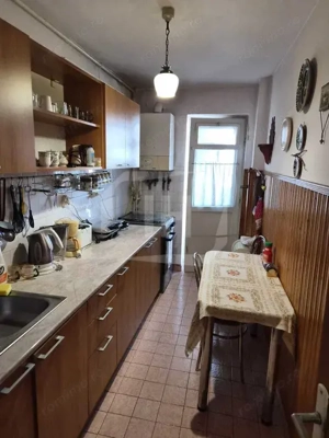 Apartament 3 camere decomandat, cartier Manastur - imagine 2