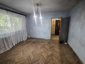 Vand apartament 2 camere parter neamenajat