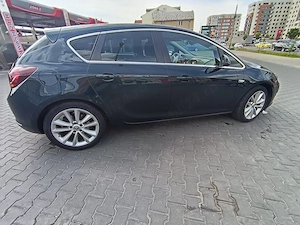 Opel Astra j în perfecta stare de funcționare  - imagine 8