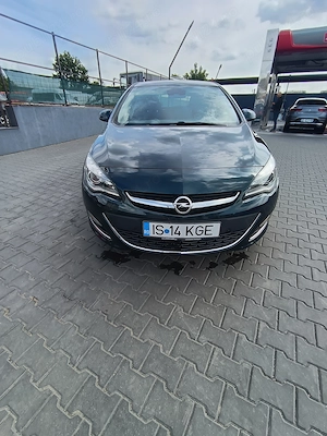 Opel Astra j în perfecta stare de funcționare  - imagine 6