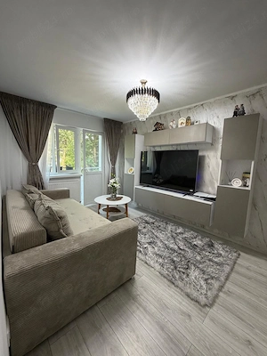 Vanzare apartament 2 camere in Galati, Micro 38, etaj 1, renovat si mobilat