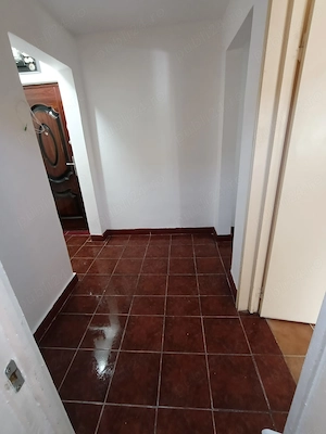 Vând apartament 2 camere - imagine 3
