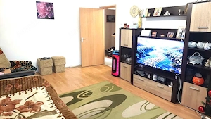 4 cam dec ETAJ 1 2 bai bloc izolat centrala proprie zona Lipovei