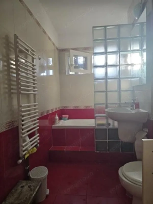 Zona  Favorit -Circumvalatiunii - Apartament 3 Camere  Spatios - Parter Inalt - imagine 7