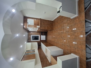 Vind apartament 4 camere78m - imagine 2