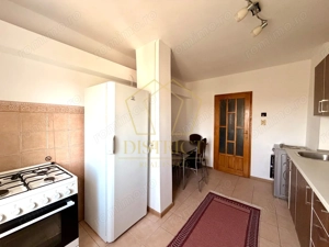 Apartament decomandat cu 2 camere | Steaua - imagine 3