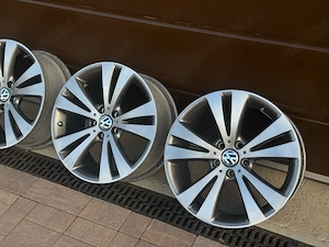 Jante OEM VW Chicago 18" | 8Jx18 ET44| 5x112 | Set 4 buc - imagine 3