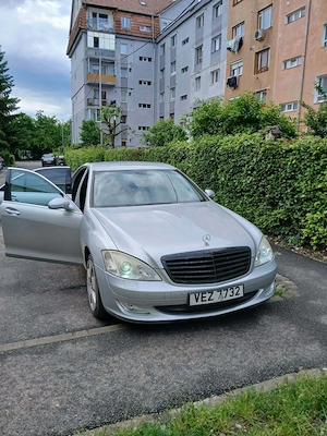 Vând Mercedes S320