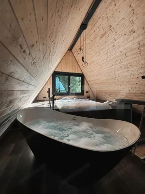 Cabana moderna A-Frame, jacuzzi, regim hotelier - imagine 5