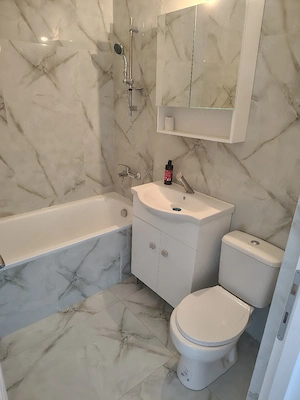 Proprietar   2 camere, B-dul Dacia, Micro 4, complet renovat, 44 m  + balcon 8 m       - imagine 7