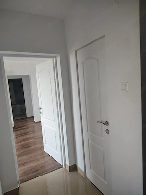Proprietar   2 camere, B-dul Dacia, Micro 4, complet renovat, 44 m  + balcon 8 m       - imagine 8
