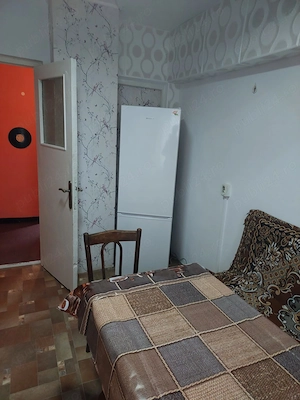 Închiriez apartament  - imagine 7
