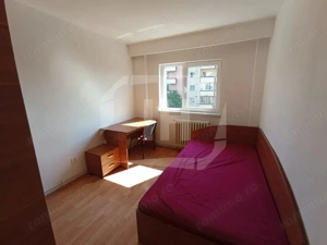 Apartament 4 camere, intermediar, zona strazii Aurel Vlaicu