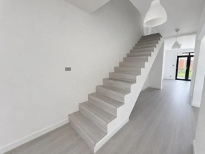 Duplex de 137 mp cu 4 camere si 3 bai - Zona centrala Mosnita Noua. - imagine 3