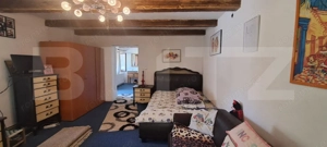 Casă complet renovată, 3 camere, teren 3800 mp – comuna Părău
